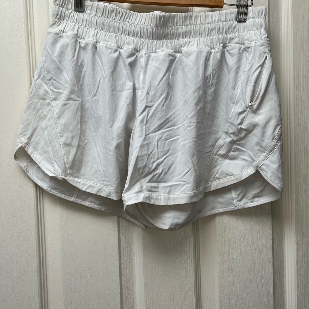 Lululemon Athletica White Athletic Shorts Lightweight Breathable